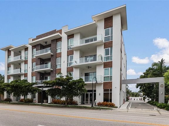 2nd image of 635 S Orange Ave #305