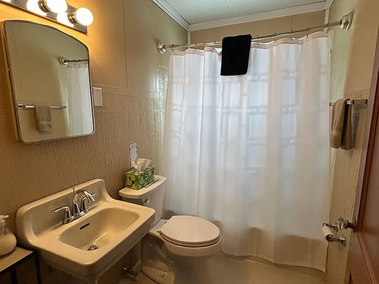 220 Ridge Ave — Photo 19