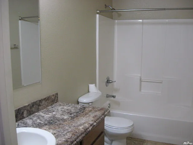108 Gayland Dr #B — Photo 5