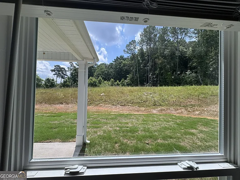 129 Sycamore Ln — Photo 19