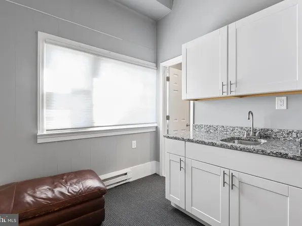 1321 Rowe St APT C, Fredericksburg, VA 22401