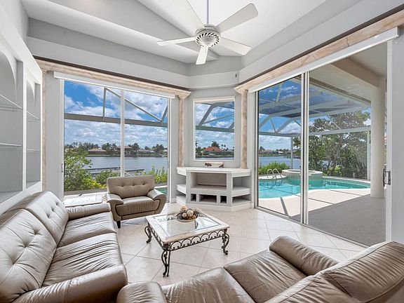 3rd image of 427 Spinnaker Dr