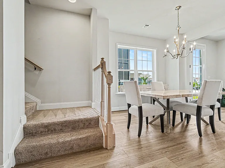 1318 Revival Dr — Photo 7