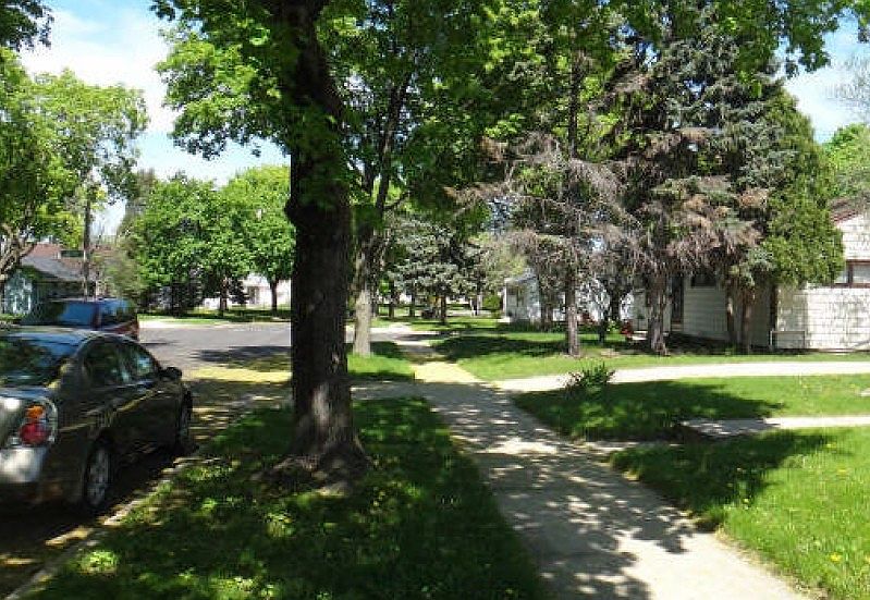 2nd image of 5259 N 45th St