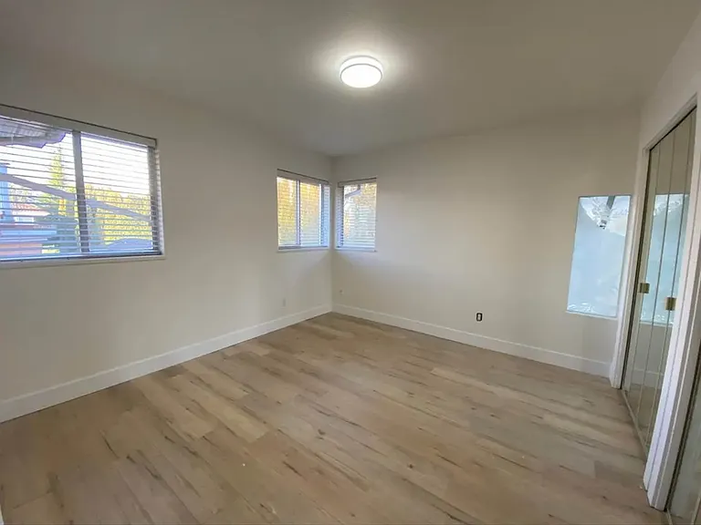 5263 Woodsworth St — Photo 2