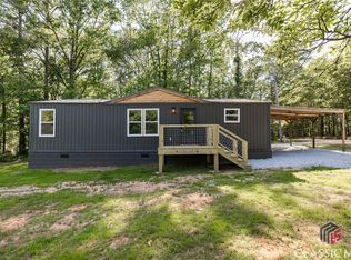 37 Red Oak Rd, Hull, GA 30646