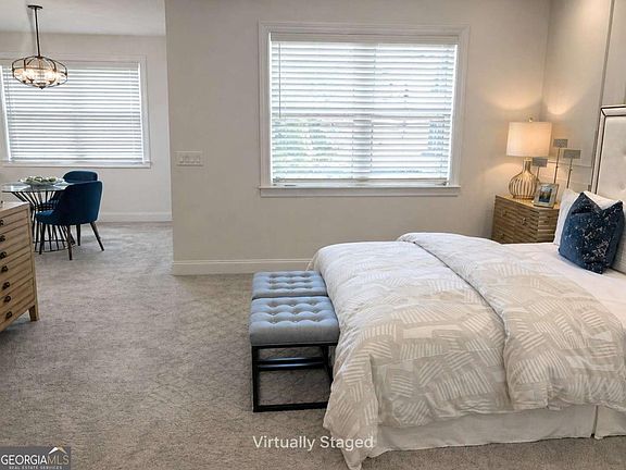 2nd image of 3756 Huger Pl SE