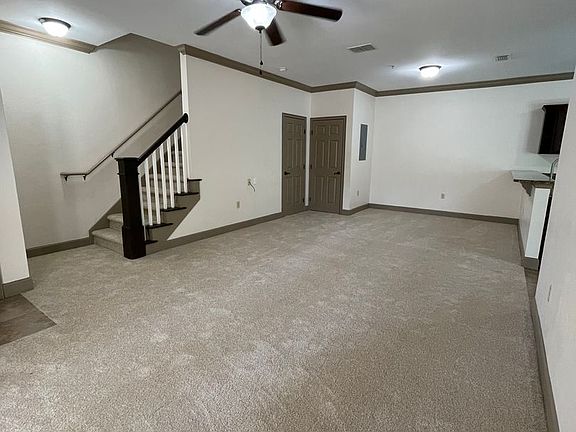 3rd image of 1100 SW 6th Ave #12