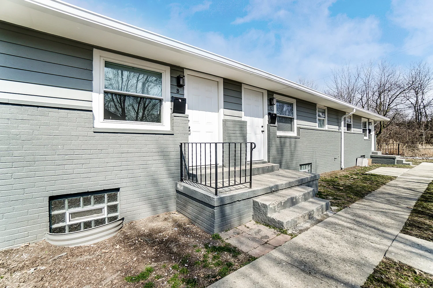 1 bed, 756 sqft, $725 — Photo 1