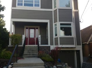 360 Hayes St, Seattle, WA 98109