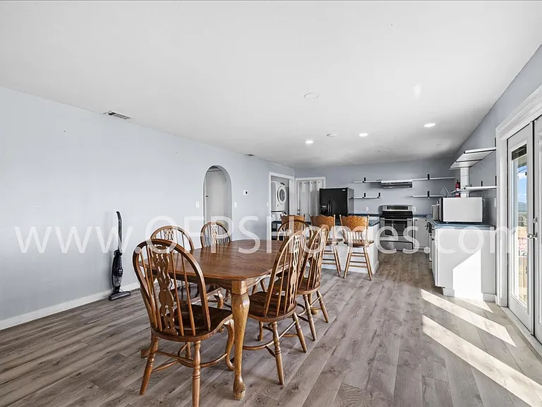 13885 Highway 20 — Photo 16