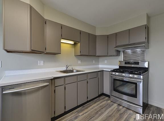 3rd image of 247 Byxbee St