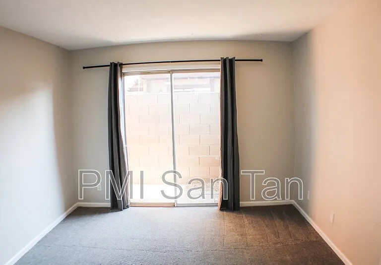 821 S Casitas Dr #A — Photo 13