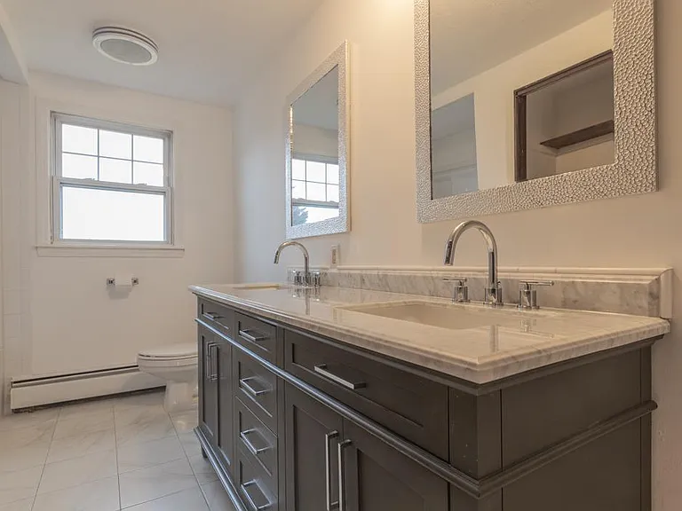 203 Windmill St — Photo 8