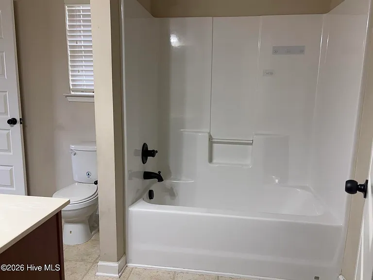 717 Porter Ln — Photo 18