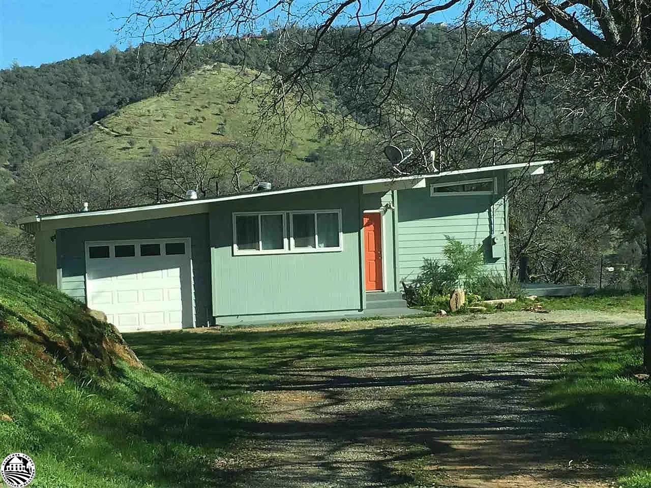 5074 Oak Ridge Rd photo 1