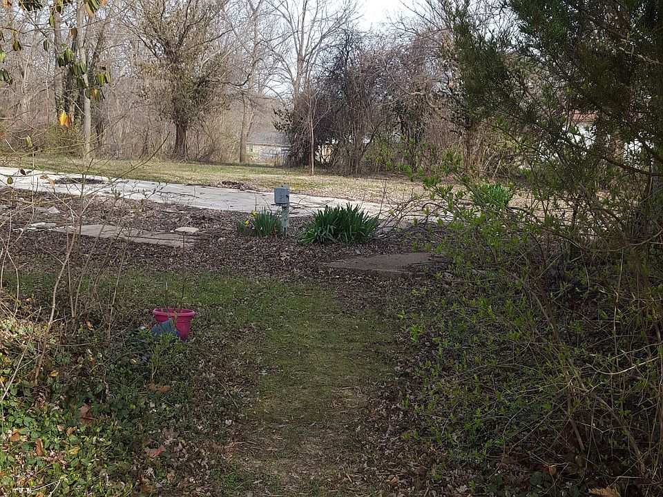 2nd image of 7445 Habel Rd