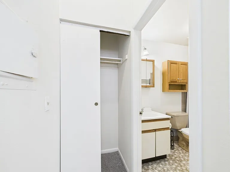 701 South 16th Street — Photo 15