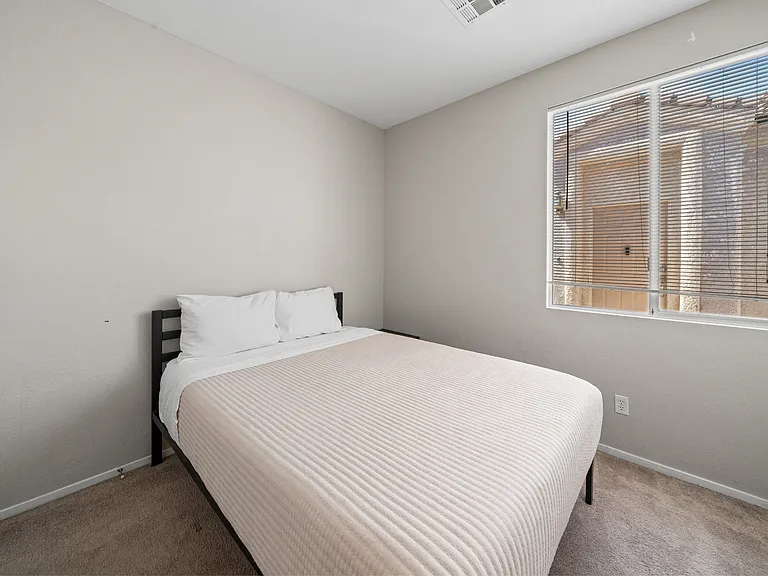 9588 Ensworth St — Photo 11