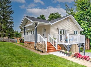 123 W Marshall St, Waynesville, NC 28786