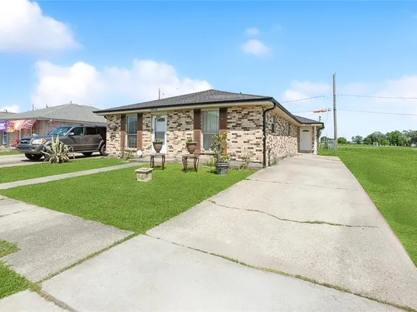 4005-07 Jupiter Dr, Chalmette, LA 70043