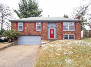 3405 Kerry Dr, Louisville, KY 40218