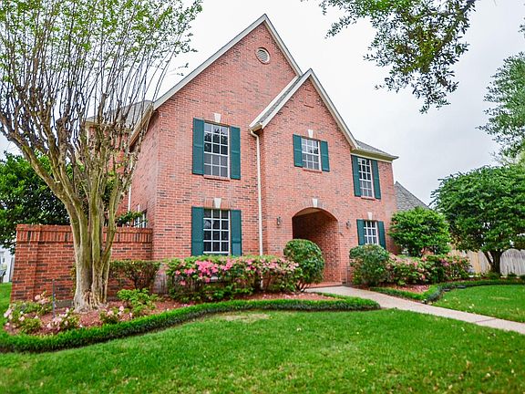 5th image of 3811 Colony Woods Dr