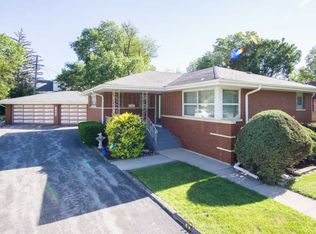 1462 Hillview Rd, Homewood, IL 60430