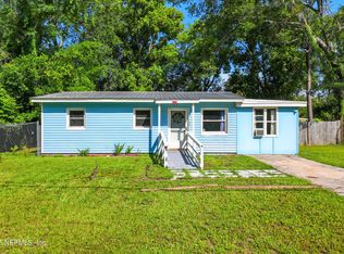 355 Wildwood Ln, Orange Park, FL 32073
