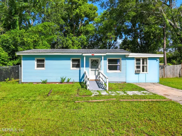 355 WILDWOOD Lane, Orange Park, FL 32073