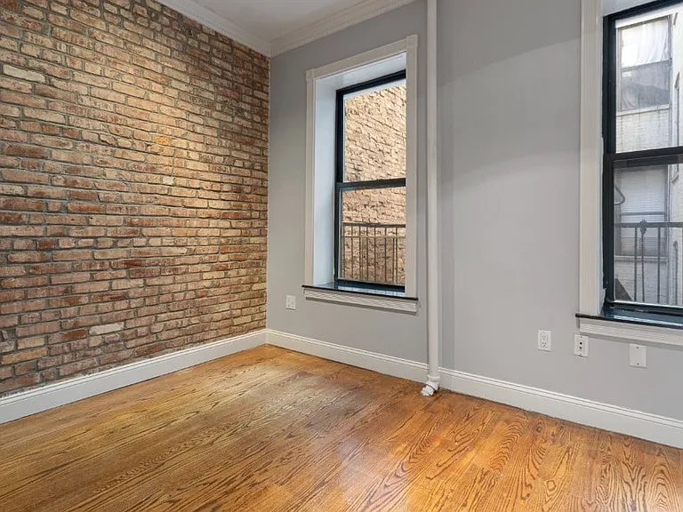 20 Prince St #9 — Photo 2