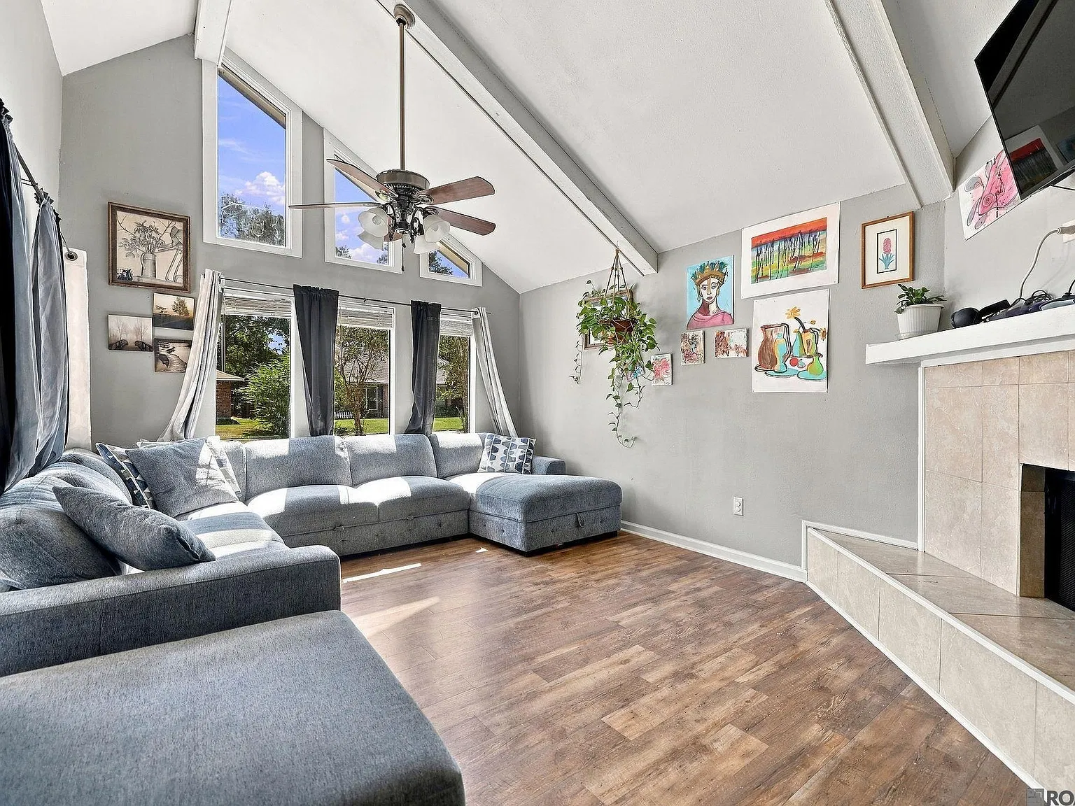 3 bed, 1449 sqft, $2,000 — Photo 4