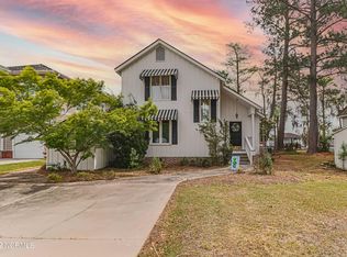 151 Turtle Cove Dr, Elizabethtown, NC 28337