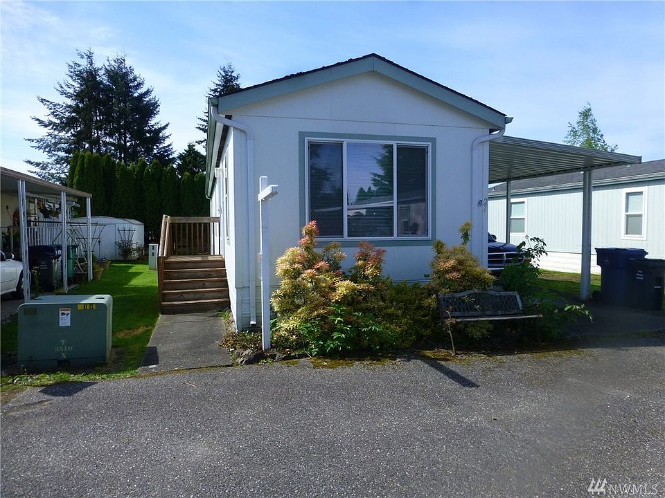 1st image of 16600 25th Ave NE Unit 27