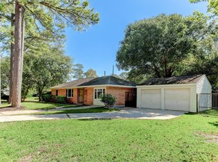2015 Ebony Ln, Houston, TX 77018
