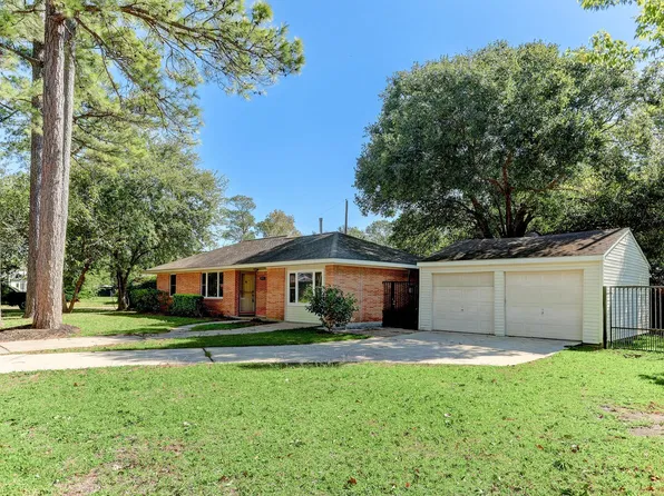 2015 Ebony Ln, Houston, TX 77018