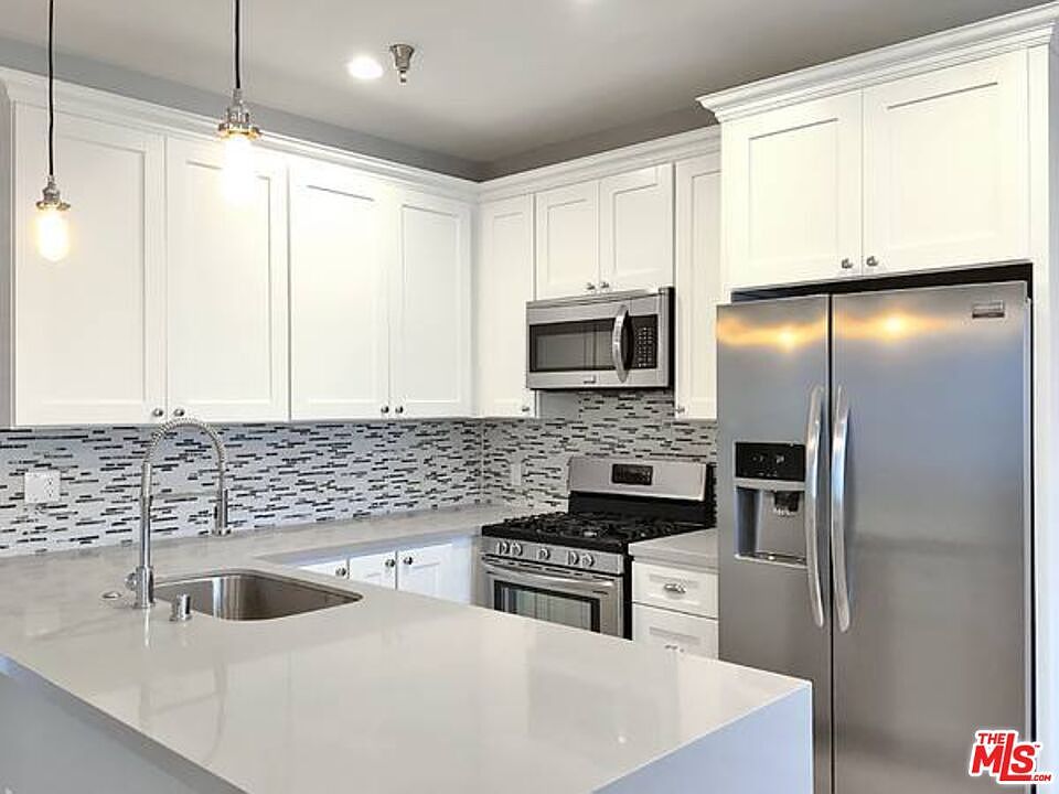 10560-santa-monica-blvd-apt-103-los-angeles-ca-90025-zillow