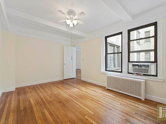 4th image of 127 W 96th St APT 12E