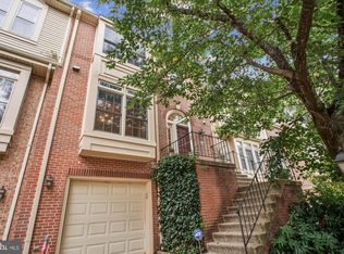 3853 Inverness Rd, Fairfax, VA 22033