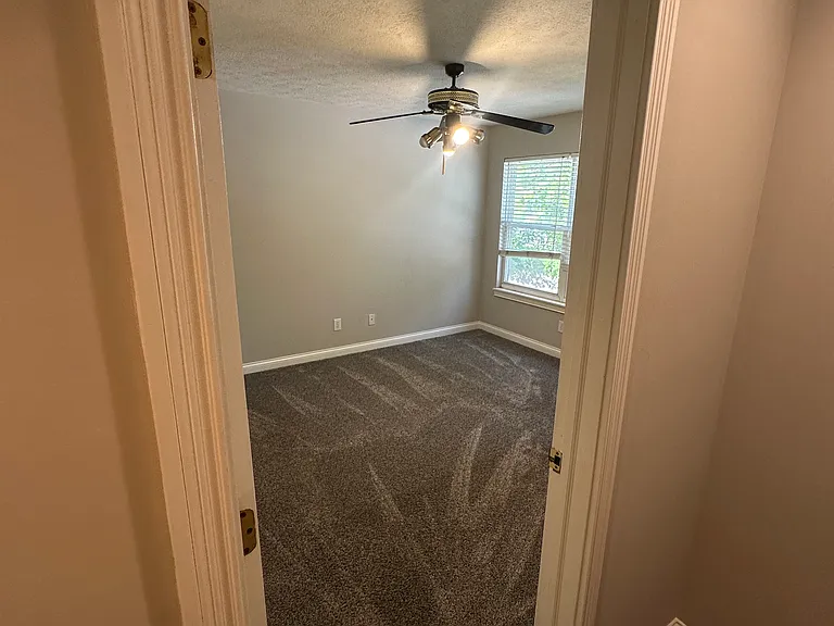 2359 N Delaware St — Photo 11