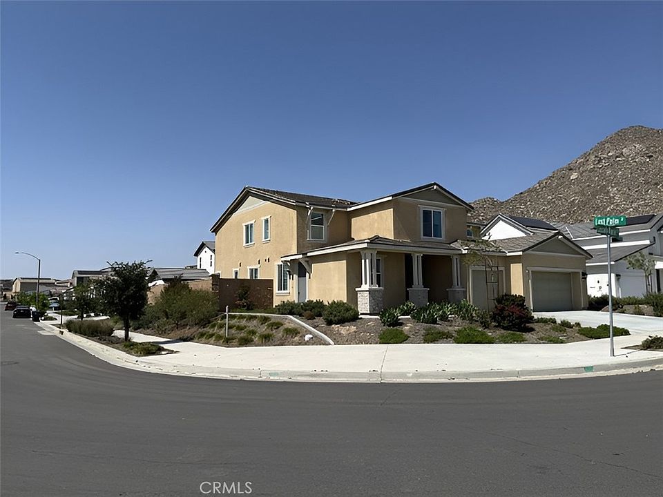 1st image of 30084 Cascade Range St
