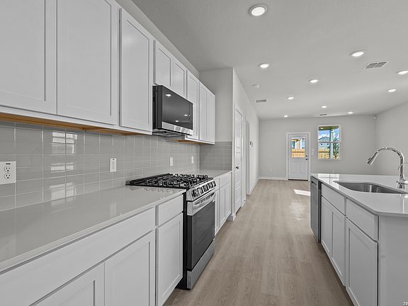 7th image of this home