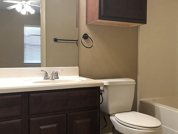 2nd image of 3315 General Pkwy #1