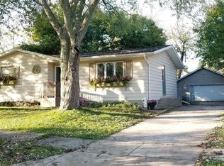105 Randle St, Valparaiso, IN 46383