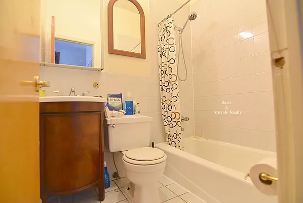 Rented by J Misrahi Realty Corp | media 5