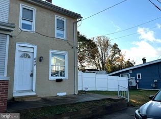 622 E Howard St, Stowe, PA 19464