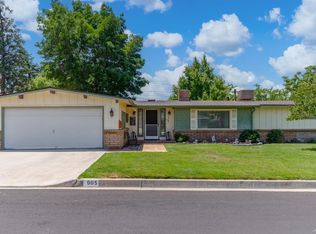 905 Acacia Ct, Tehachapi, CA 93561