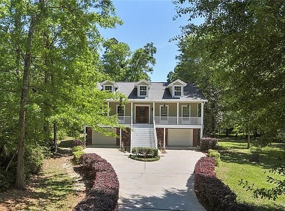5BD/3BA, 3667 Sq. Ft. Living - 4427 Sq. Ft. Total