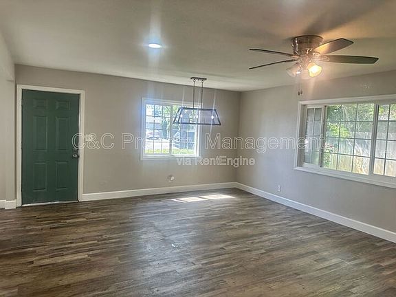 5th image of 5625 E Bellaire Way