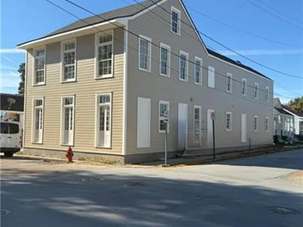 300 Lafayette St, Gretna, LA 70053